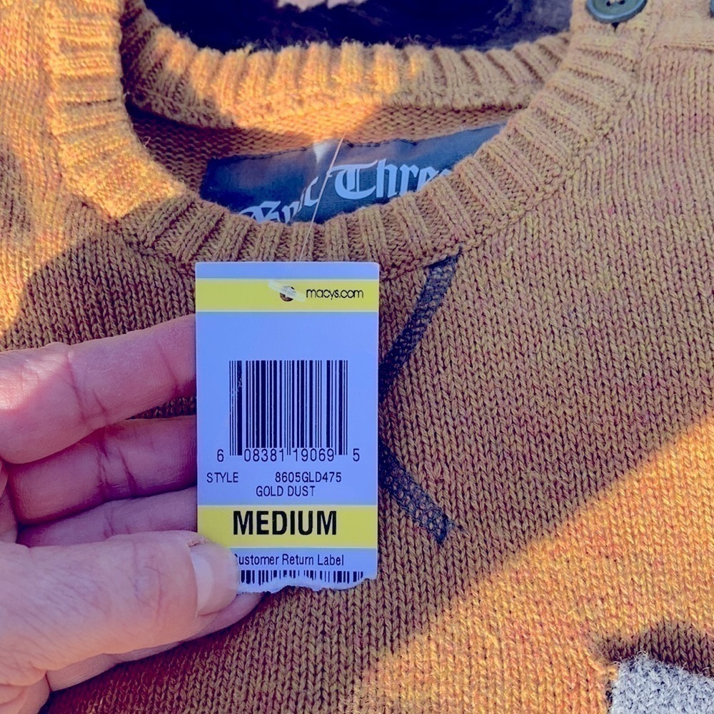 EPIC Threads Sweater! - Picture 8 of 10